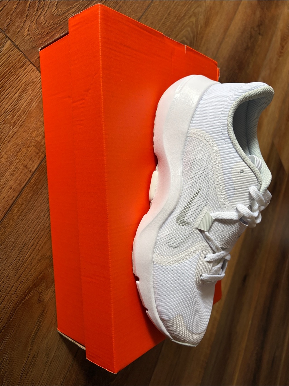 Nike In-Season TR 13 Women’s Training Shoes White Silver Size 9 NIB
